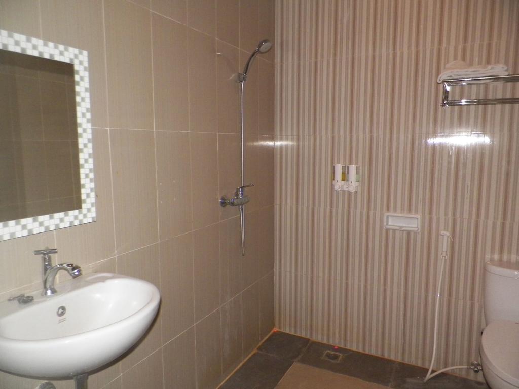 Ceria Boutique Hotel Maguwo Luaran gambar