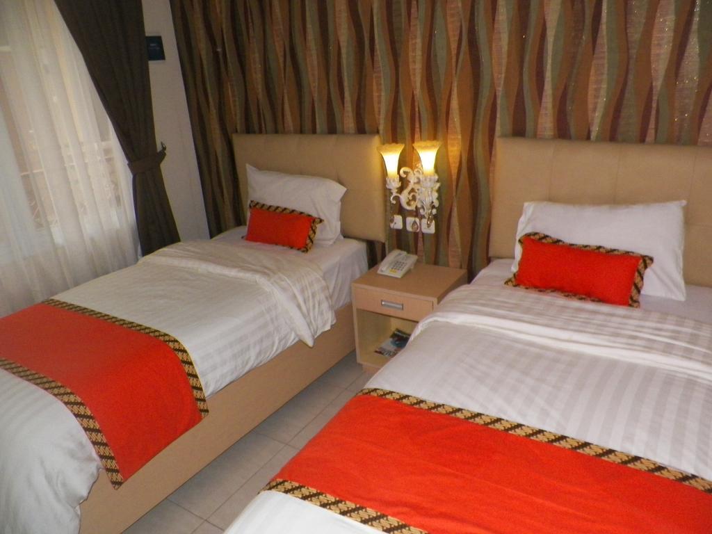 Ceria Boutique Hotel Maguwo Luaran gambar