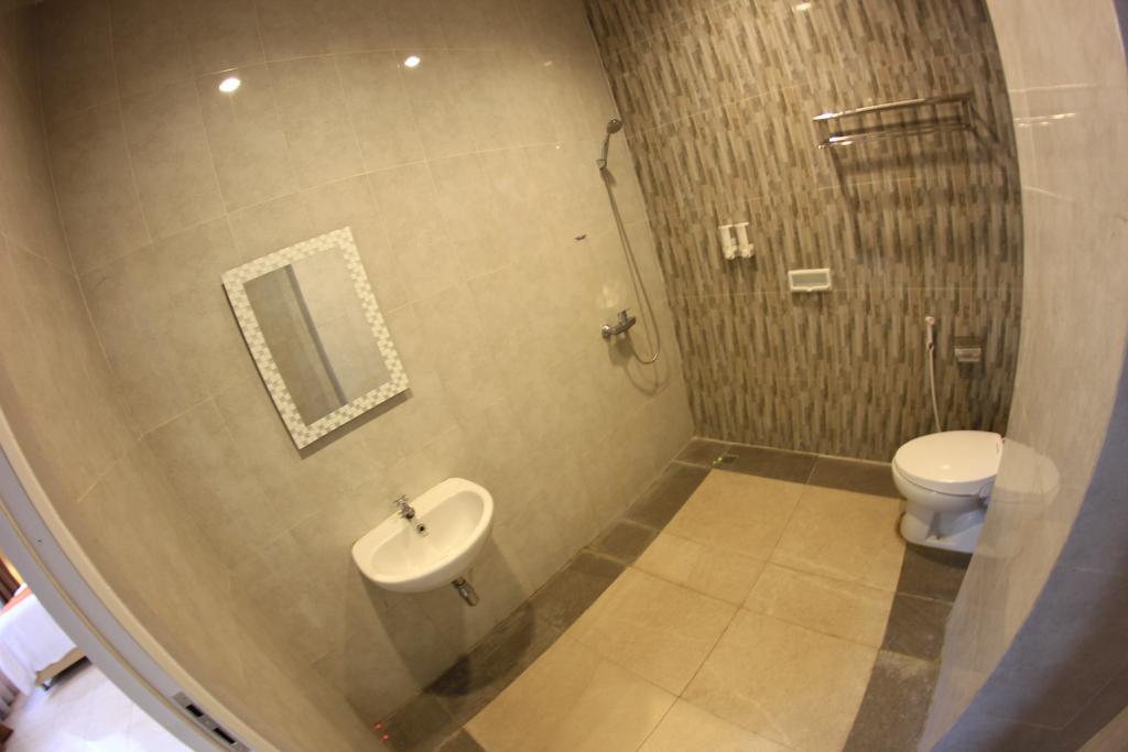 Ceria Boutique Hotel Maguwo Luaran gambar