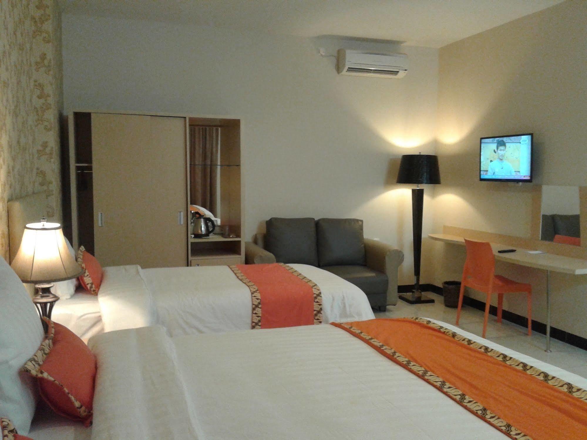 Ceria Boutique Hotel Maguwo Luaran gambar